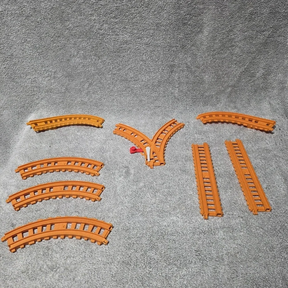 Thomas & Friends Toy Train Set Percy's Connect & Build Track Bucket Incomplete